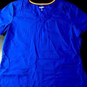 Scrubstar Medium Scrub Top with 3 pockets